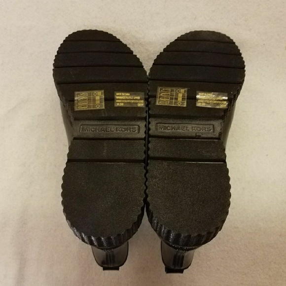 New Michael Kors Black Rubber Rainboots Size 8 - Picture 6 of 8